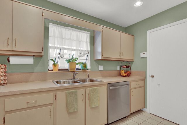 21946 White Pine Terrace, Boca Raton, FL 33428