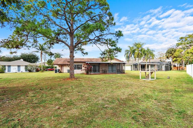 21946 White Pine Terrace, Boca Raton, FL 33428