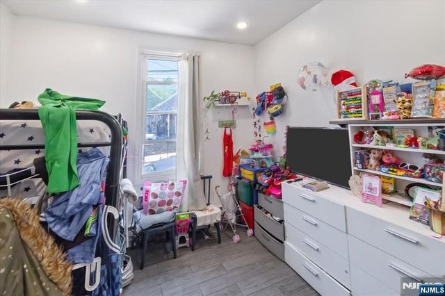 6245 Kennedy Boulevard, North Bergen, NJ 07047