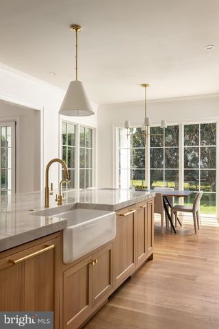 5900 KENNEDY DR, Chevy Chase, MD 20815