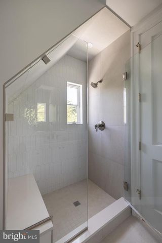 5900 KENNEDY DR, Chevy Chase, MD 20815