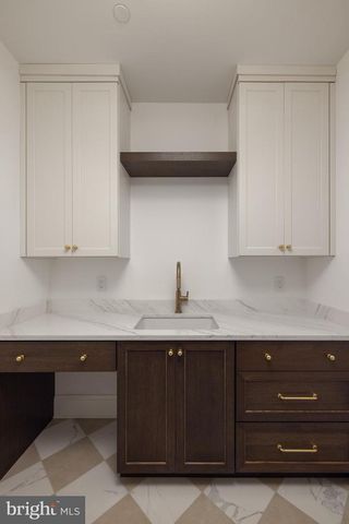 5900 KENNEDY DR, Chevy Chase, MD 20815