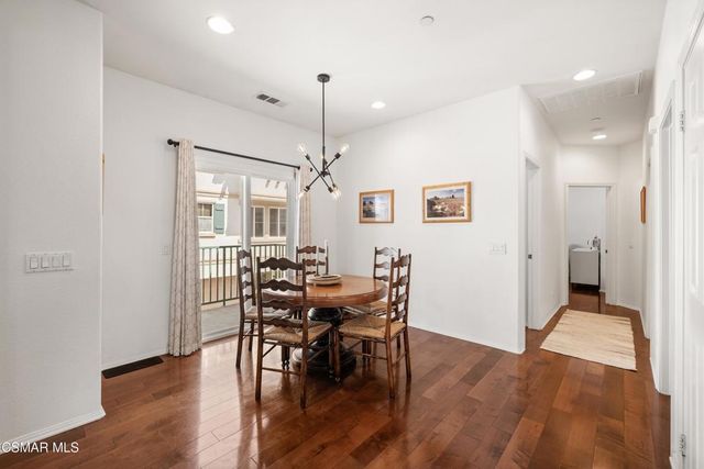 160 Via Katrina, Newbury Park, CA 91320