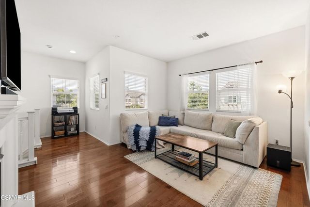 160 Via Katrina, Newbury Park, CA 91320