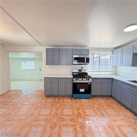 1355 Laguna Avenue, Las Vegas, NV 89169