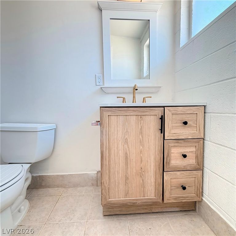 Image 22 of property listing at 1355 Laguna Avenue, Las Vegas, NV 89169