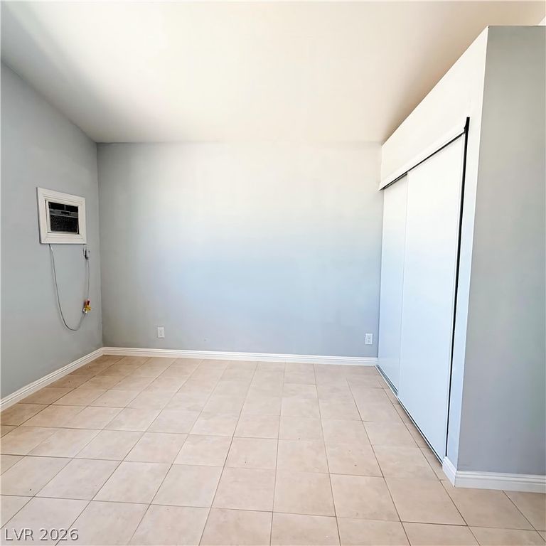 Image 32 of property listing at 1355 Laguna Avenue, Las Vegas, NV 89169