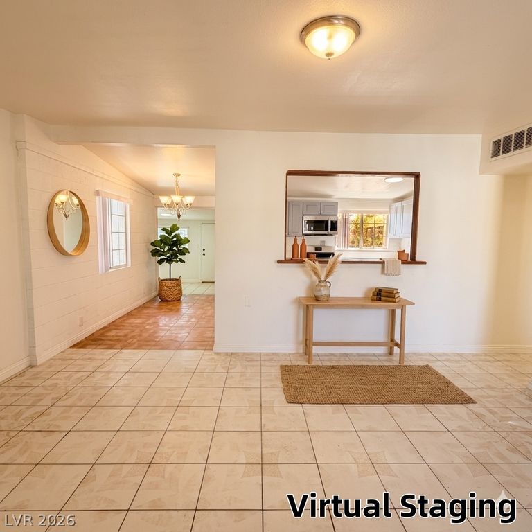 Image 7 of property listing at 1355 Laguna Avenue, Las Vegas, NV 89169