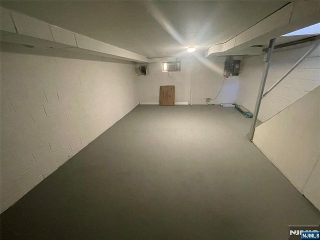 262-268 Fort Lee Road 264, Teaneck, NJ 07666