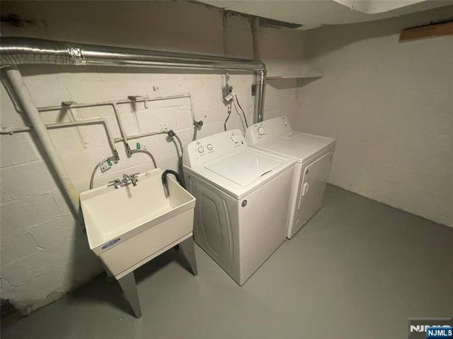 262-268 Fort Lee Road 264, Teaneck, NJ 07666