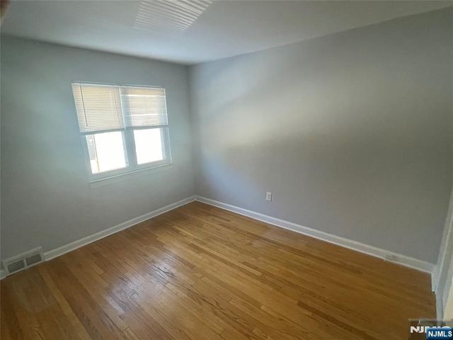 262-268 Fort Lee Road 264, Teaneck, NJ 07666