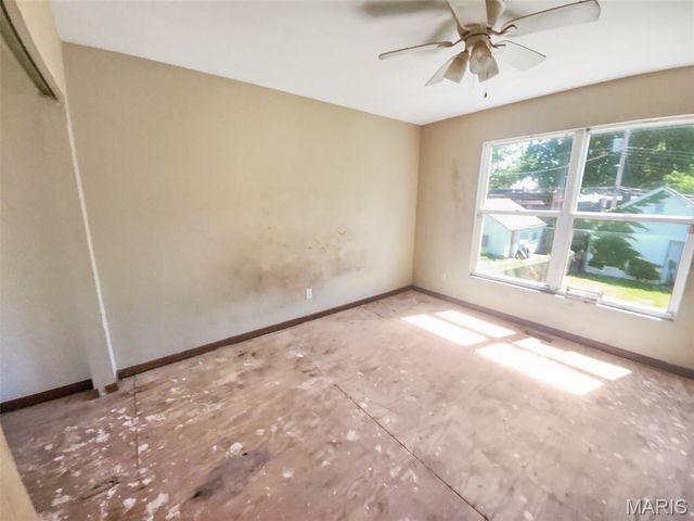 4646 S Grand Boulevard, St Louis, MO 63111