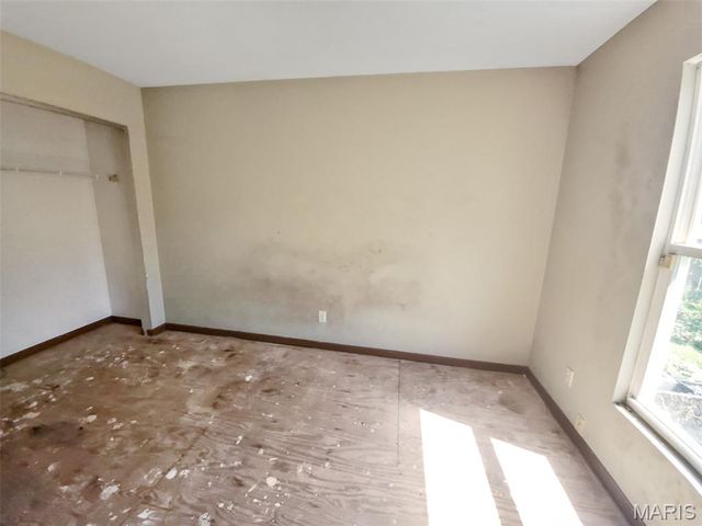 4646 S Grand Boulevard, St Louis, MO 63111