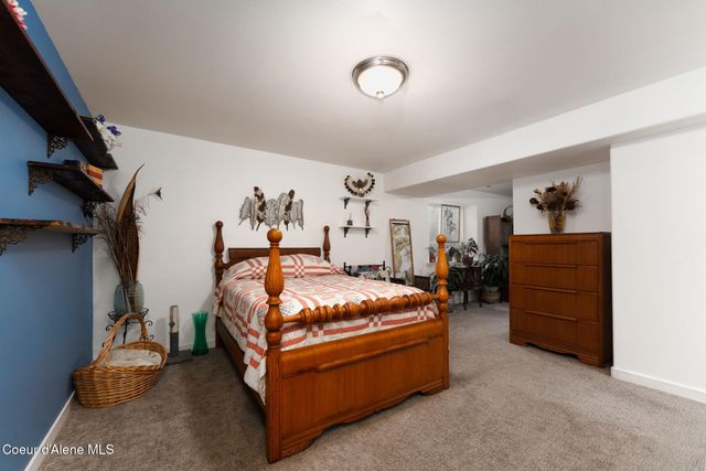 2492 W Evening Star Rd, Post Falls, ID 83854