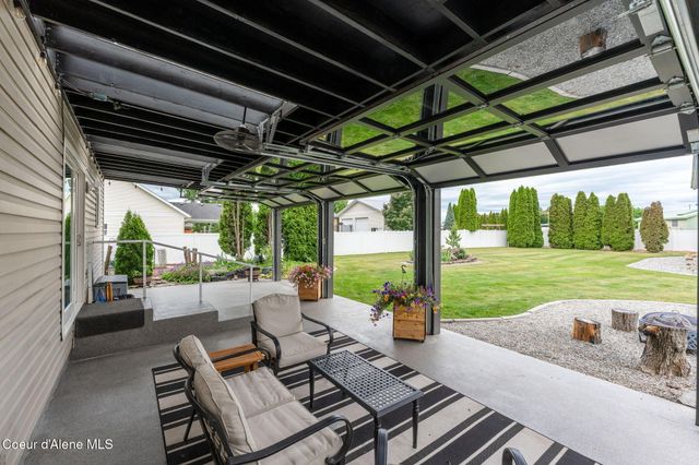2492 W Evening Star Rd, Post Falls, ID 83854