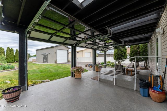 2492 W Evening Star Rd, Post Falls, ID 83854