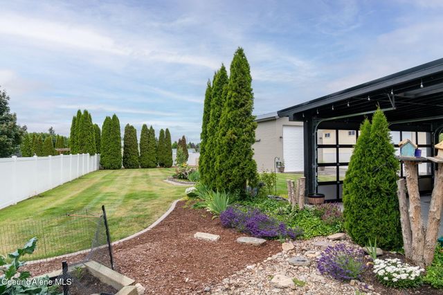 2492 W Evening Star Rd, Post Falls, ID 83854