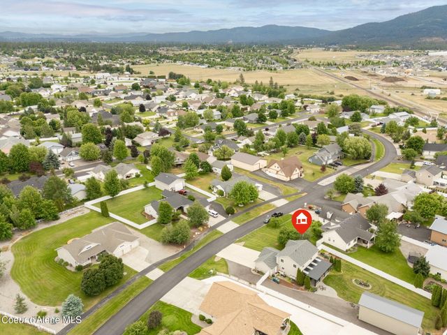 2492 W Evening Star Rd, Post Falls, ID 83854
