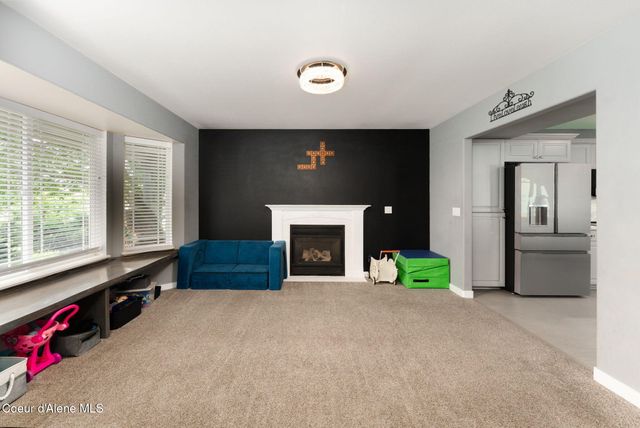 2492 W Evening Star Rd, Post Falls, ID 83854
