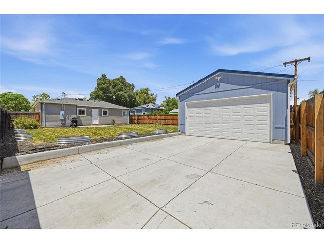 1200 Ulster St, Denver, CO 80220