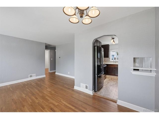1200 Ulster St, Denver, CO 80220