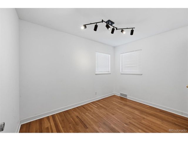 1200 Ulster St, Denver, CO 80220