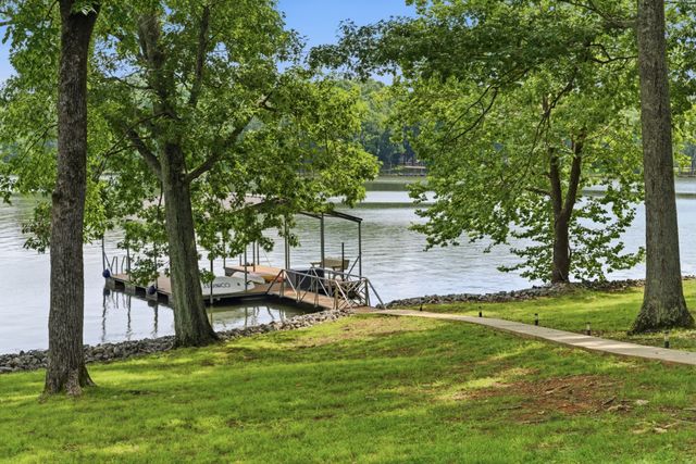 934 Gay Winds Drive, Mount Juliet, TN 37122