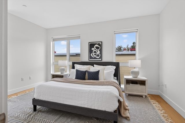 260 Beacon 201, Somerville, MA 02143