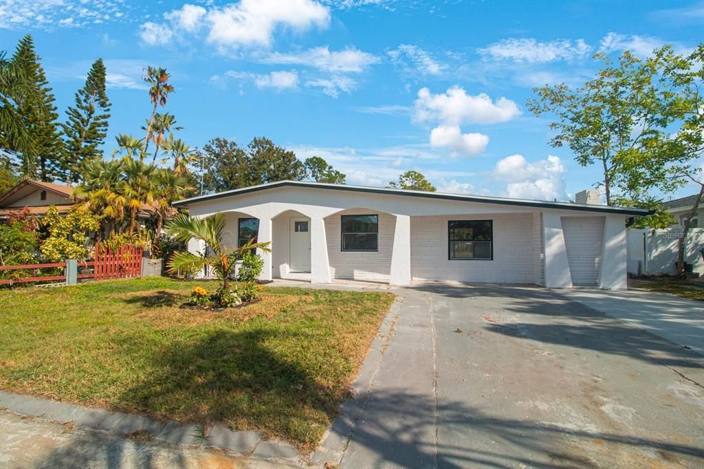 6318 S RENELLIE COURT, Tampa, FL 33616