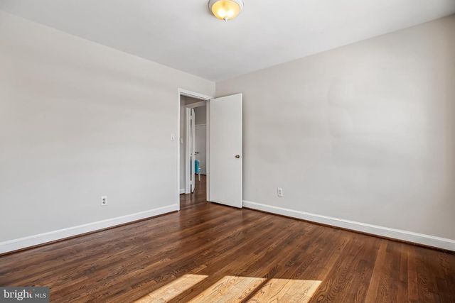 6315 HAVILAND DR, Bethesda, MD 20817