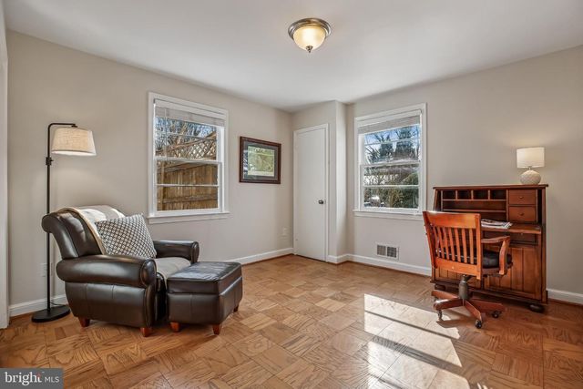 6315 HAVILAND DR, Bethesda, MD 20817