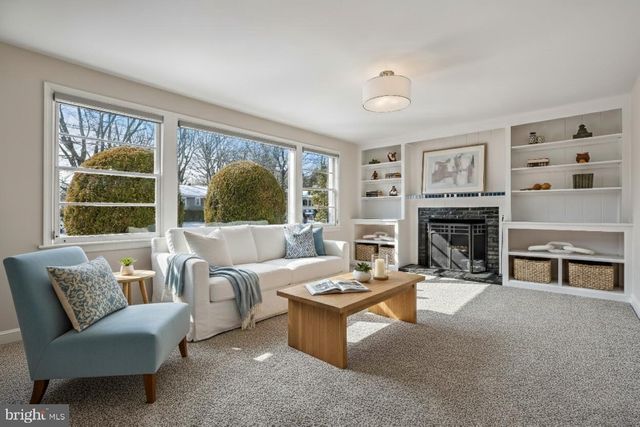 6315 HAVILAND DR, Bethesda, MD 20817