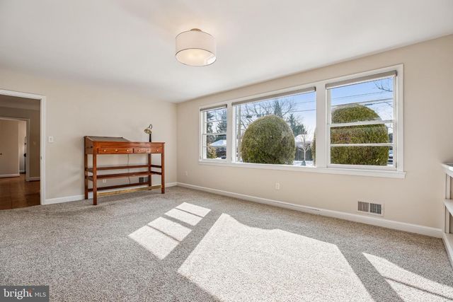 6315 HAVILAND DR, Bethesda, MD 20817