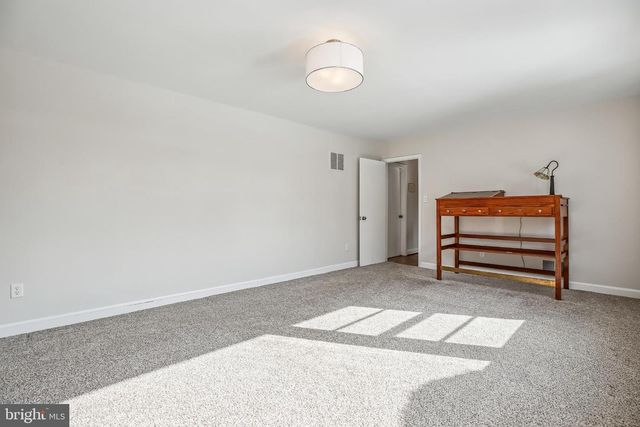 6315 HAVILAND DR, Bethesda, MD 20817