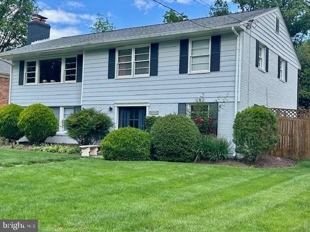 6315 HAVILAND DR, Bethesda, MD 20817