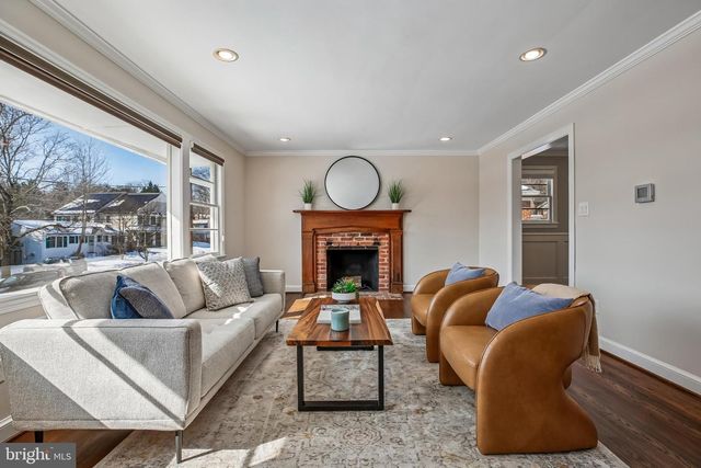 6315 HAVILAND DR, Bethesda, MD 20817