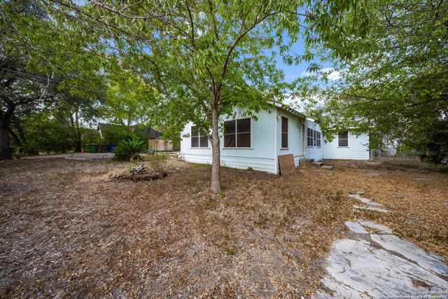 1703 San Casimiro, San Antonio, TX 78214