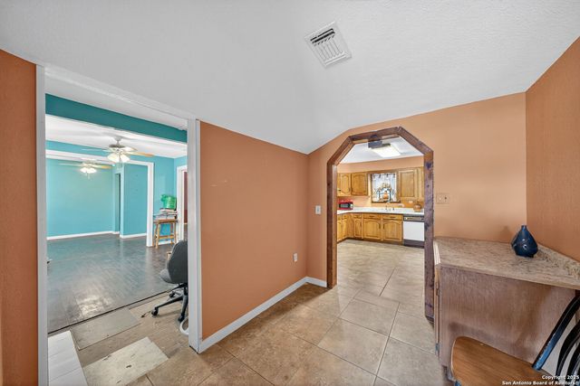 1703 San Casimiro, San Antonio, TX 78214