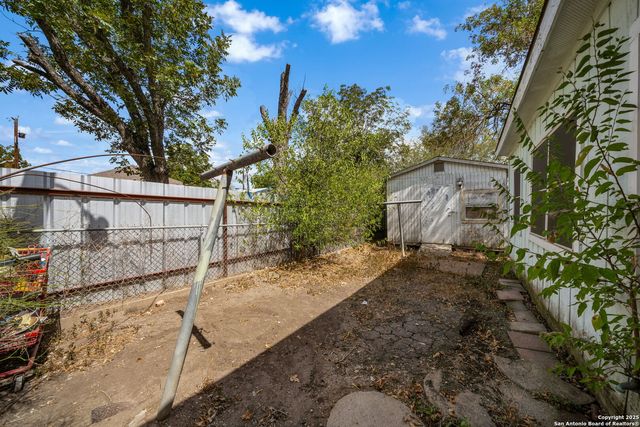 1703 San Casimiro, San Antonio, TX 78214