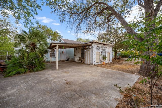 1703 San Casimiro, San Antonio, TX 78214