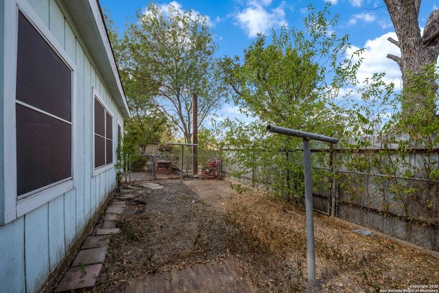 1703 San Casimiro, San Antonio, TX 78214