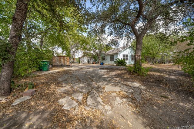1703 San Casimiro, San Antonio, TX 78214