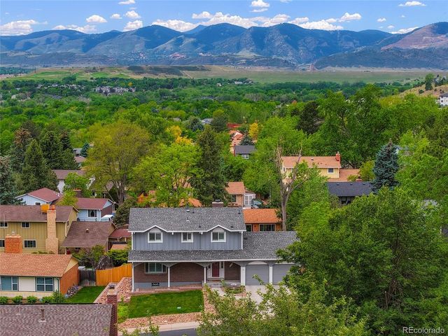 2383 S Holland St, Lakewood, CO 80227