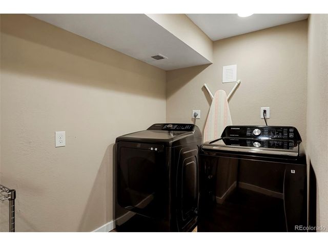 2383 S Holland St, Lakewood, CO 80227