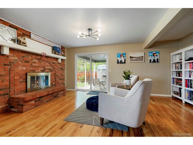2383 S Holland St, Lakewood, CO 80227