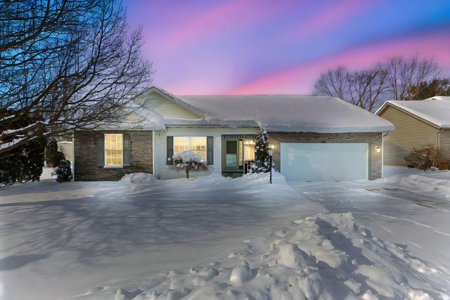 4405 Jade Crossing Drive, South Bend, IN 46628