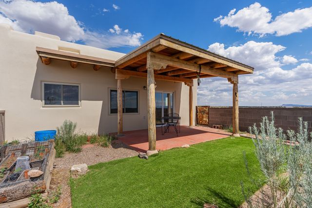 15 Deer Tank, Santa Fe, NM 87508