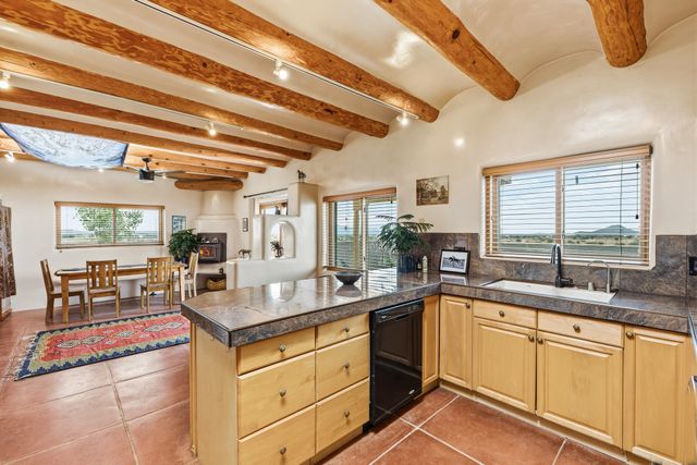 15 Deer Tank, Santa Fe, NM 87508