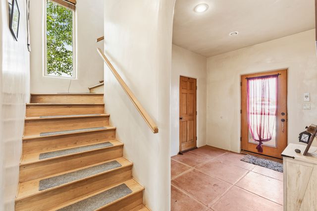 15 Deer Tank, Santa Fe, NM 87508