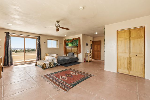 15 Deer Tank, Santa Fe, NM 87508